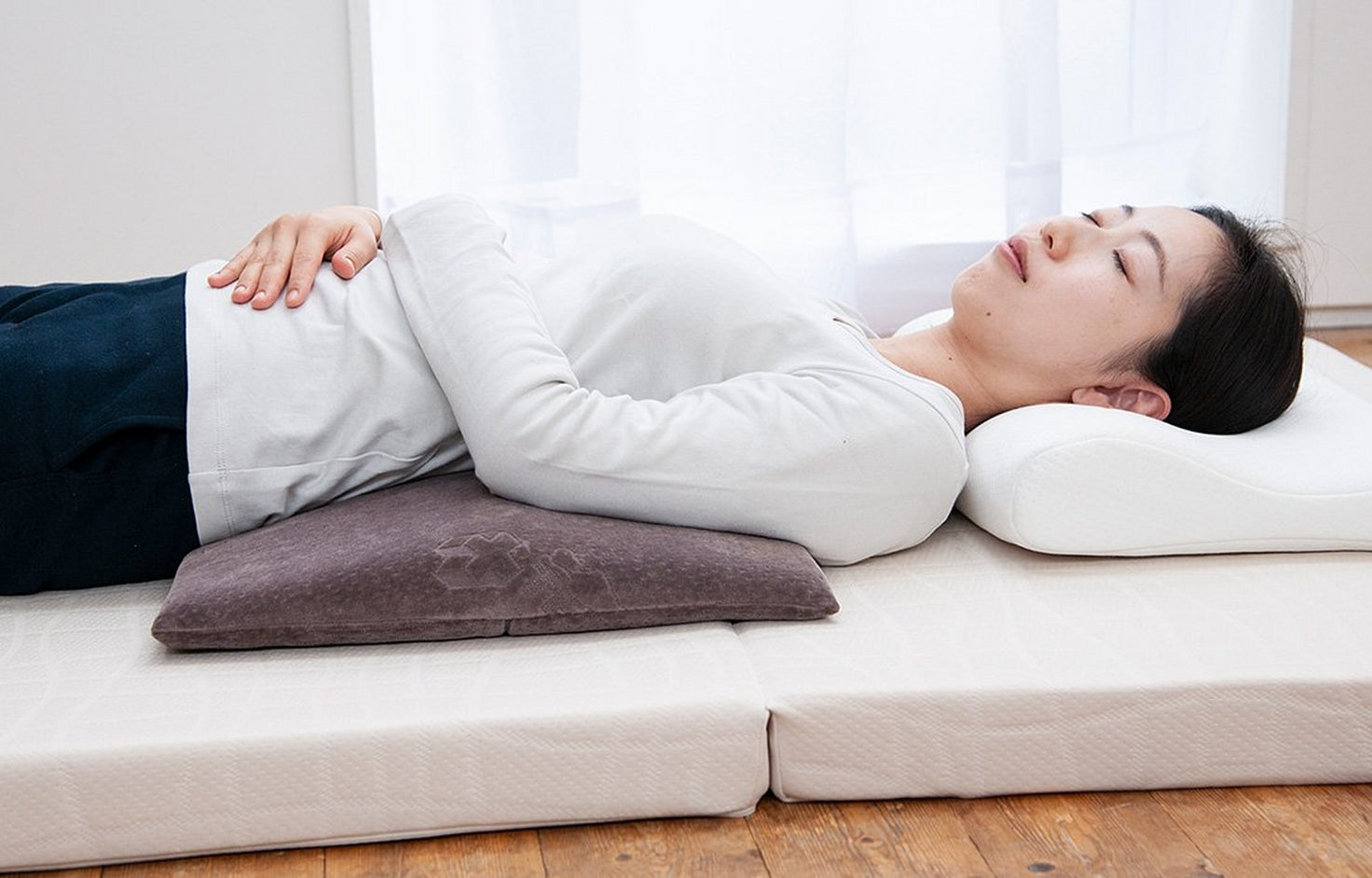 TEMPUR 腰枕 樂樂JAPAN日本代購｜TEMPUR 丹普BED BACK SUPPORT 護腰枕– 樂樂Japan